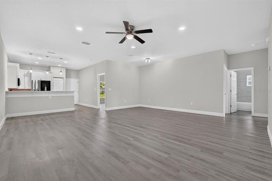 Spacious, unfurnished interior of a new home in , Daytona Beach (Image 13). Spacious, unfurnished interior of a new home in , Daytona Beach (Image 13).