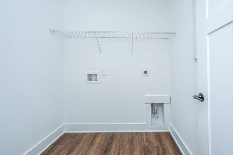 Spacious, unfurnished interior of a new home in , Ridgeville (Image 30).