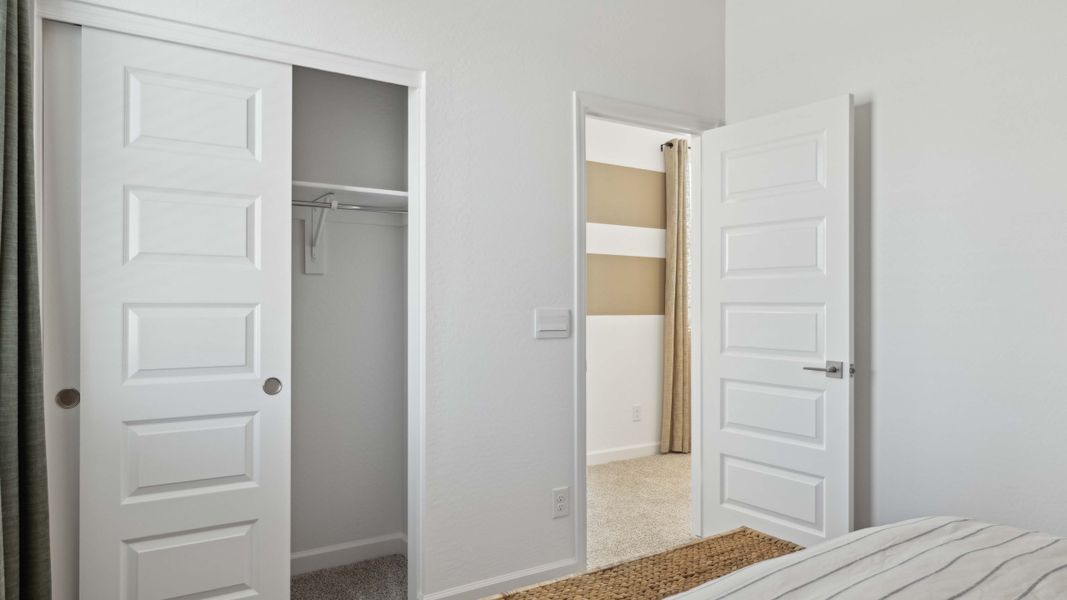 Representative furnished interior of a home built from the Ibis by D.R. Horton in Del Rio Ranch, Avondale (Image 32).