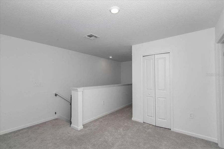 Spacious, unfurnished interior of a new home in , Ocala (Image 26).
