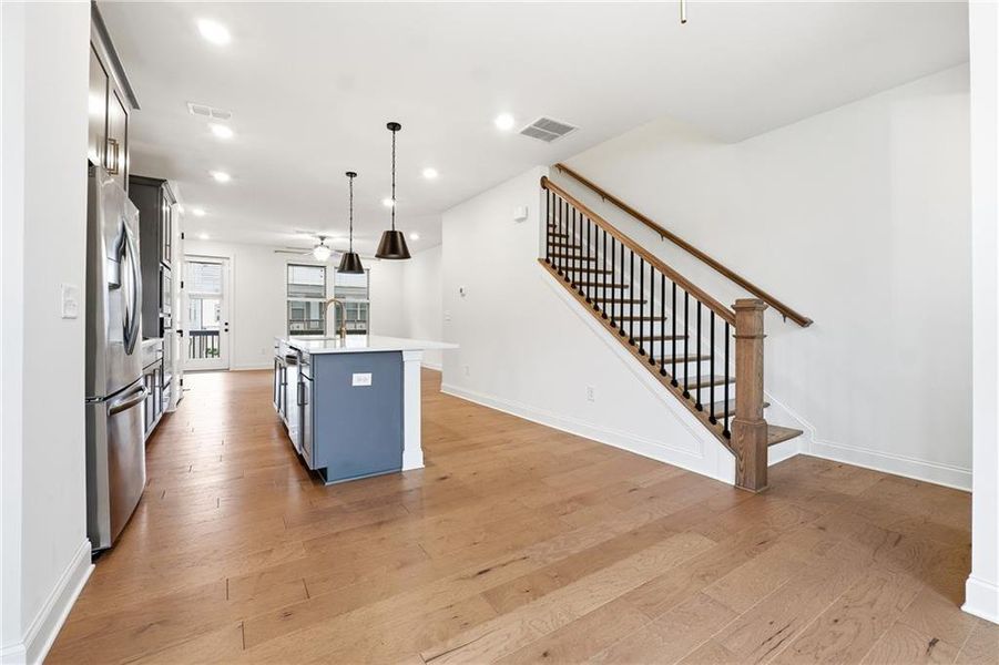 Spacious, unfurnished interior of a new home in , Atlanta (Image 15).