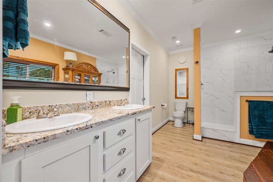 Furnished interior view inside a new home in , Alachua (Image 28). Furnished interior view inside a new home in , Alachua (Image 28).