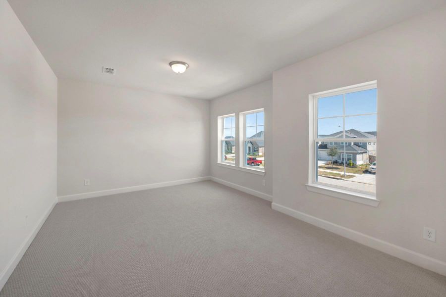 Spacious, unfurnished interior of a new home in Grange 45' Homesites, Katy (Image 18).