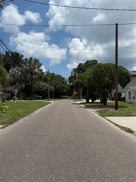 Natural landscape and outdoor views near in Tampa (Image 4). Natural landscape and outdoor views near in Tampa (Image 4).