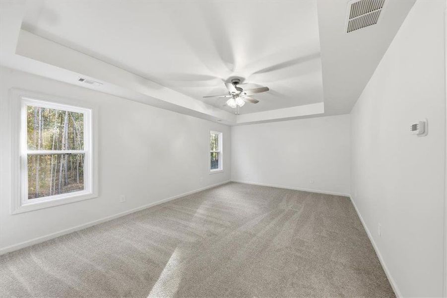 Spacious, unfurnished interior of a new home in , Whitesburg (Image 33).