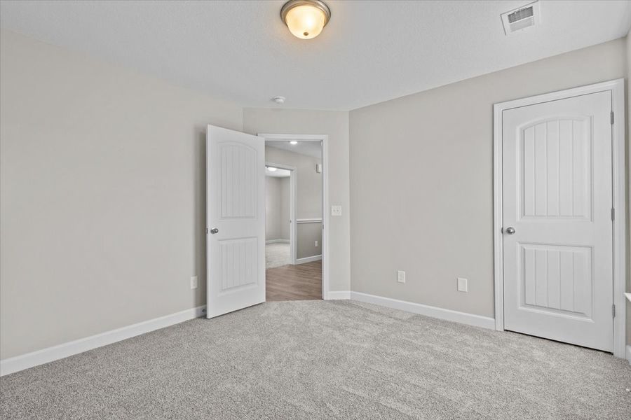 Representative unfurnished interior of a home built from the Brentwood by Enchanted Homes in Lonesome Dove, San Antonio (Image 28).