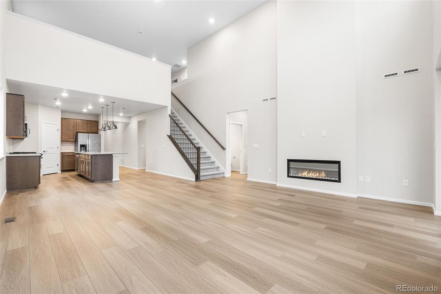 Spacious, unfurnished interior of a new home in Harvest Crossing, Aurora (Image 11).