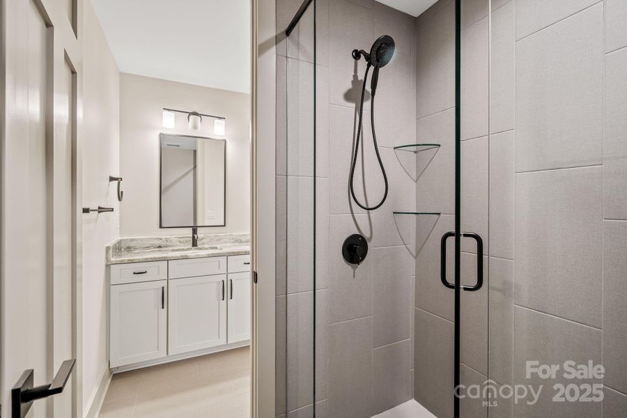 Image 42 of a home in .