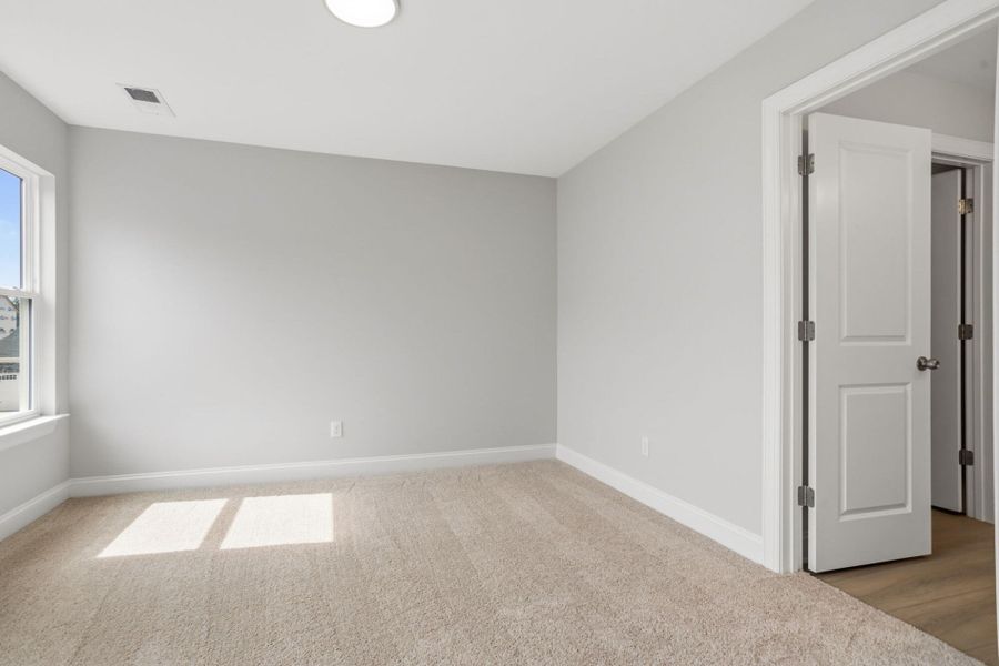 Spacious, unfurnished interior of a new home in Founders Club, Moore (Image 23).