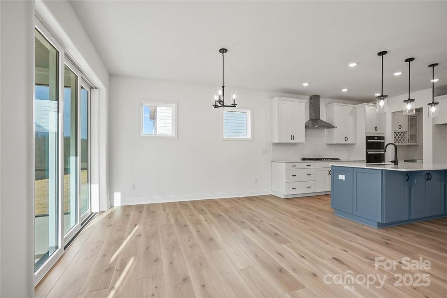 Spacious, unfurnished interior of a new home in Forest Creek, Waxhaw (Image 29).