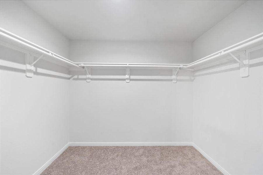 Spacious, unfurnished interior of a new home in Middlefield Village, Dallas (Image 18).