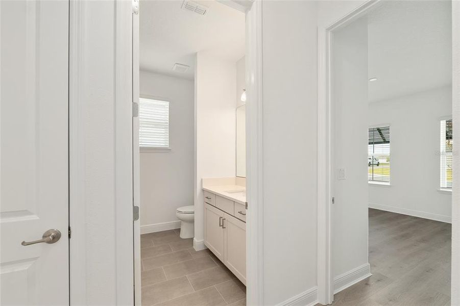 Furnished interior view inside a new home in , Ocala (Image 16).