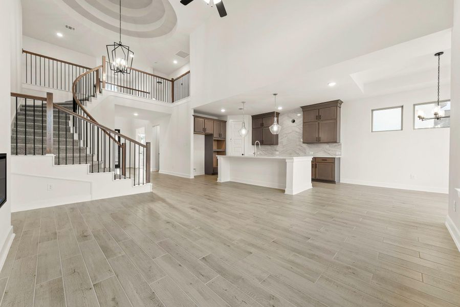 Spacious, unfurnished interior of a new home in Sunterra (Royal ISD), Katy (Image 16). Spacious, unfurnished interior of a new home in Sunterra (Royal ISD), Katy (Image 16).