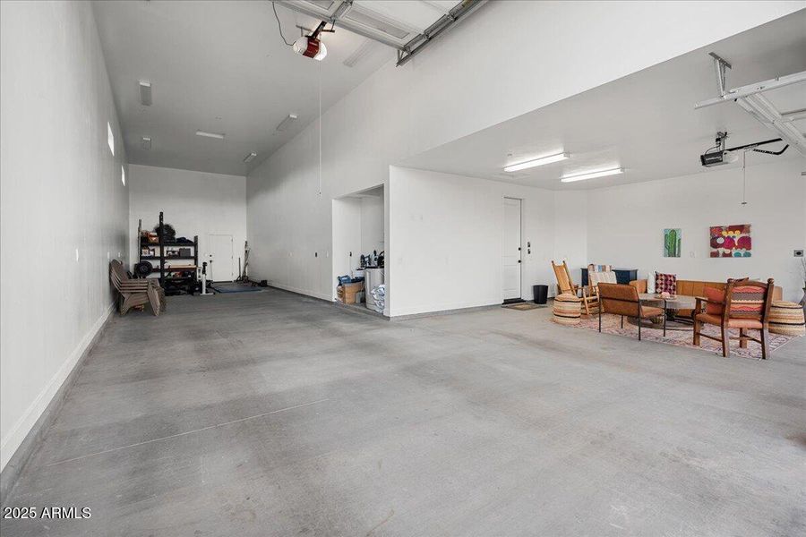 27-RV Garage 27-RV Garage