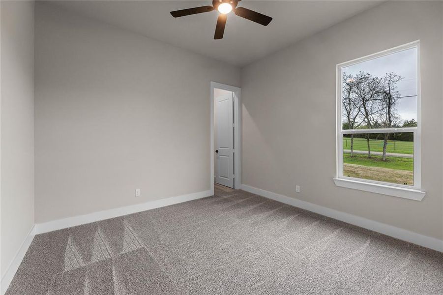 Spacious, unfurnished interior of a new home in King Crossing Estates, Van Alstyne (Image 22).