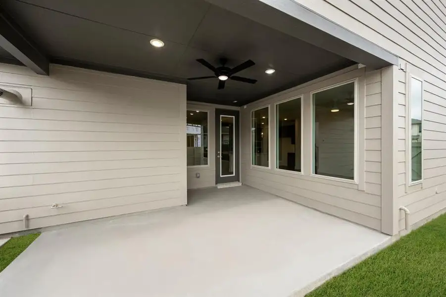 1521 Laurel- Back-4928 1521 Laurel- Back-4928