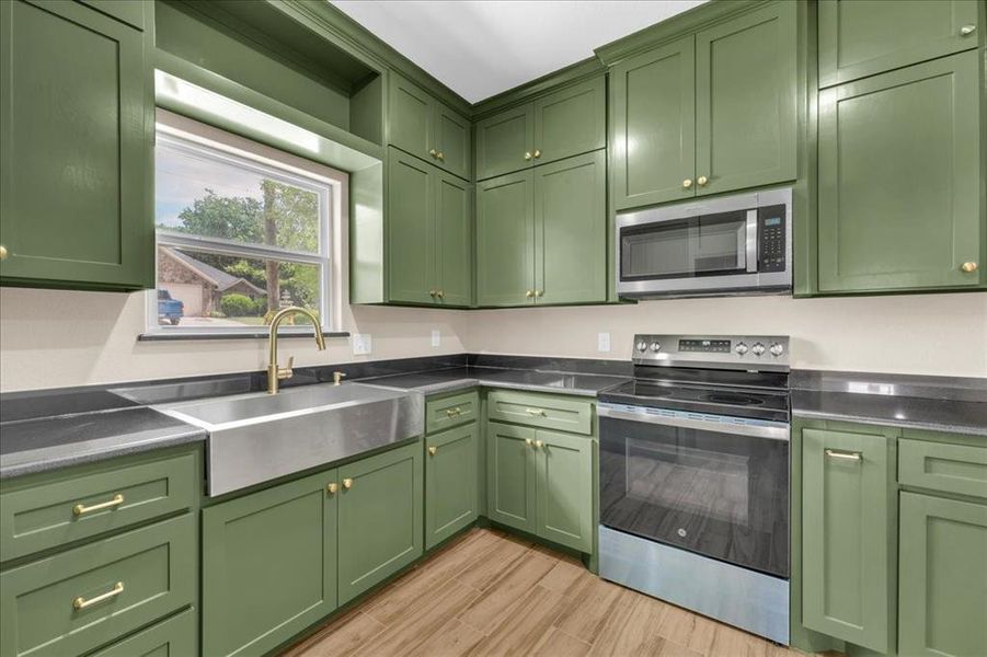 Furnished interior view inside a new home in , Fort Worth (Image 30).