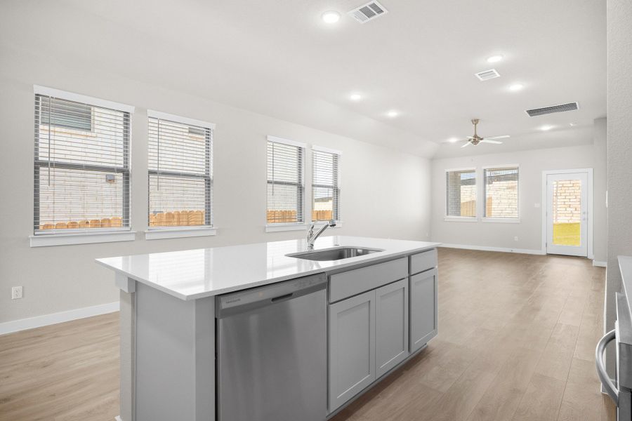 Kitchen in the Elm home plan by Trophy Signature Homes – REPRESENTATIVE PHOTO Kitchen in the Elm home plan by Trophy Signature Homes – REPRESENTATIVE PHOTO