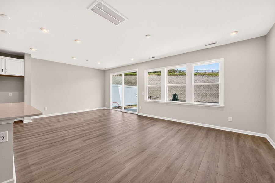 Spacious, unfurnished interior of a new home in Millstone, Cramerton (Image 17). Spacious, unfurnished interior of a new home in Millstone, Cramerton (Image 17).