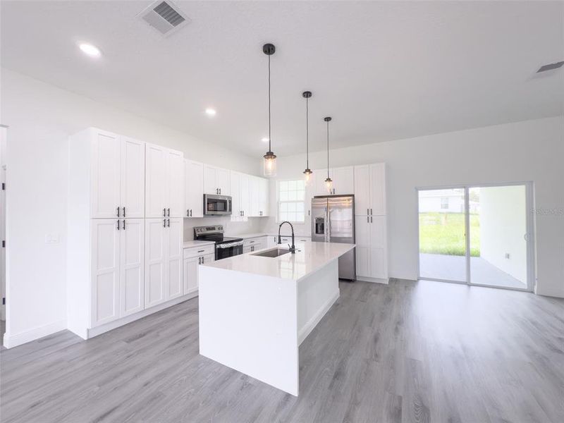 Image 44 of a home in .