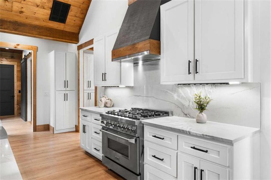 Furnished interior view inside a new home in , Ellijay (Image 47).