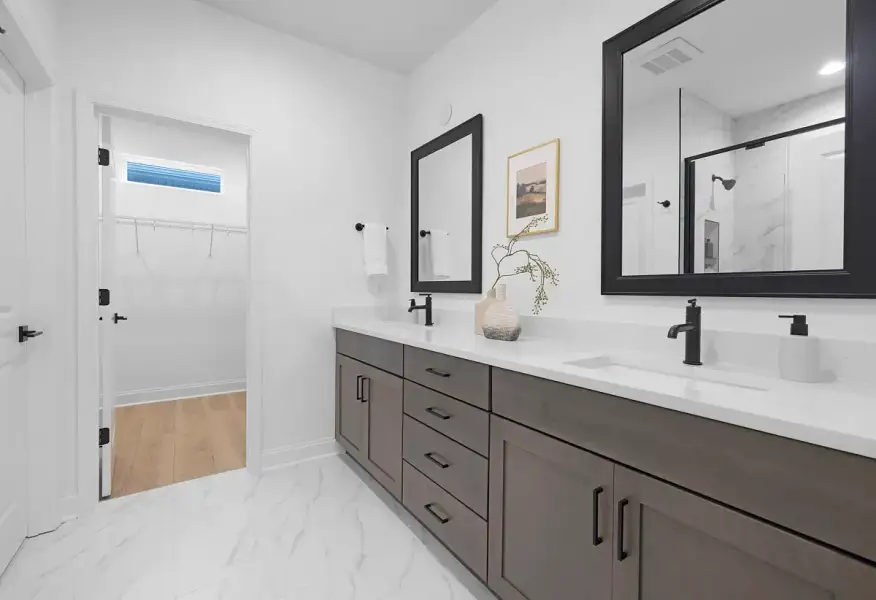 Sydney Floor Plan, Primary Bathroom - 9 of 10