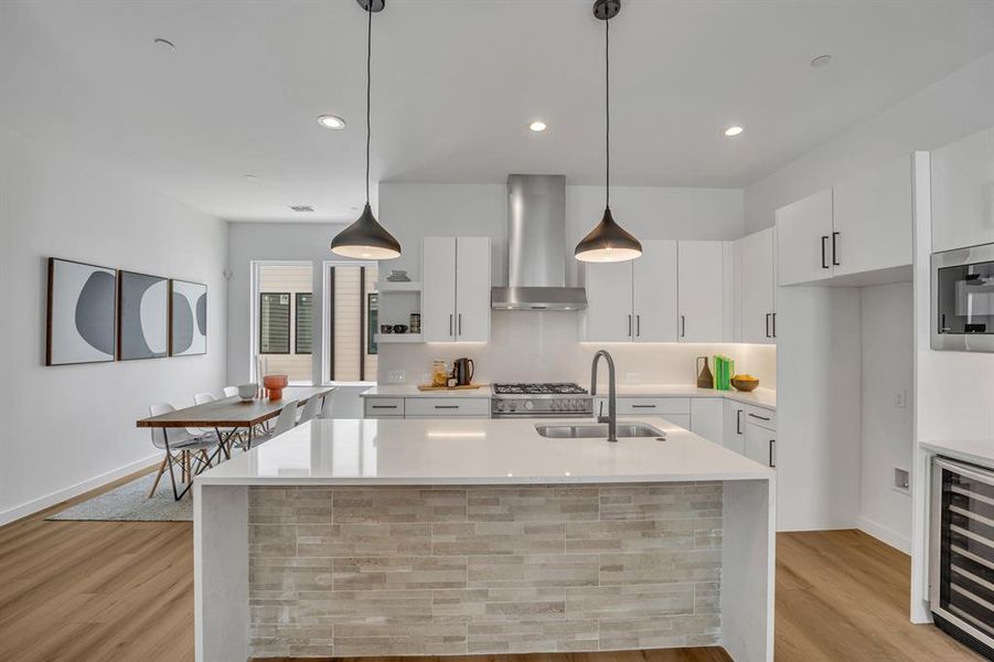 Furnished interior view inside a new home in , Dallas (Image 9).