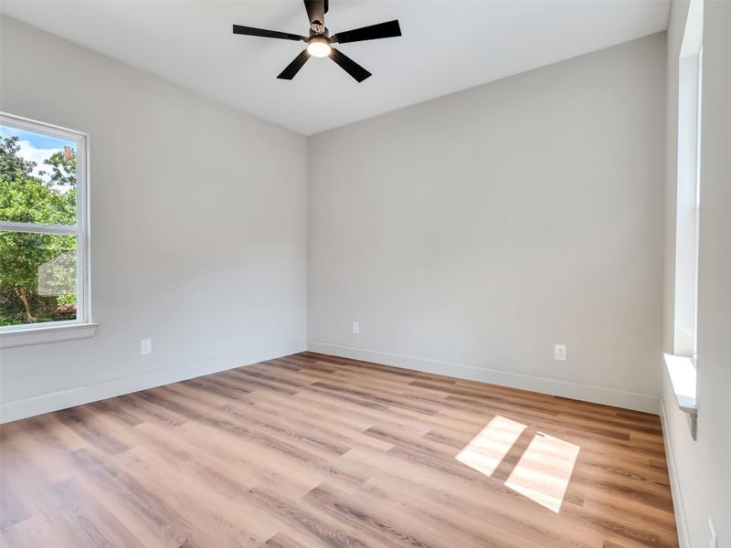Spacious, unfurnished interior of a new home in , Willis (Image 28).