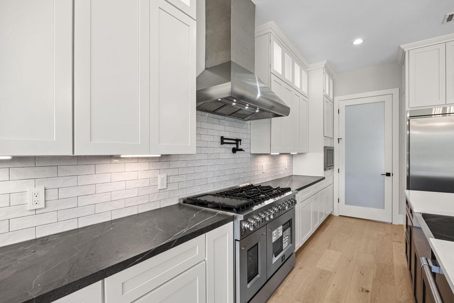 Image 38 of a home in . Image 38 of a home in .