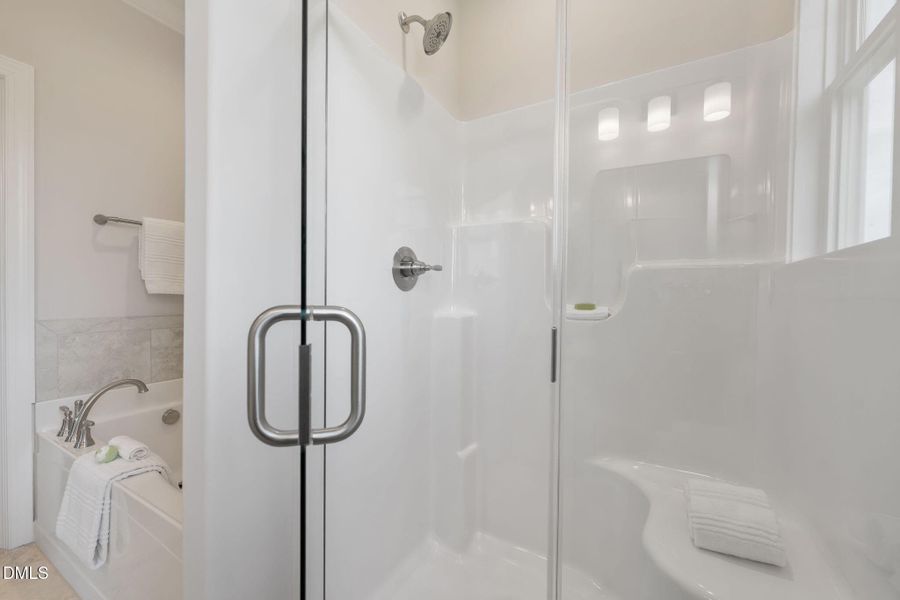 32-web-or-mls-ROB01560