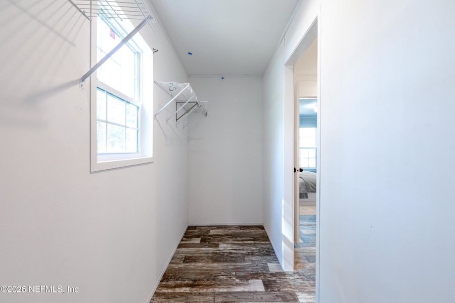 Spacious, unfurnished interior of a new home in , Lake Butler (Image 25).