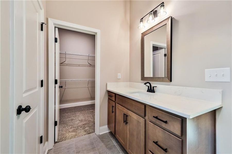 Furnished interior view inside a new home in , Temple (Image 7).