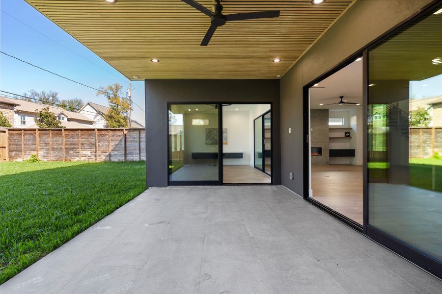 Exterior details and patio area of a home in , Houston (Image 25).