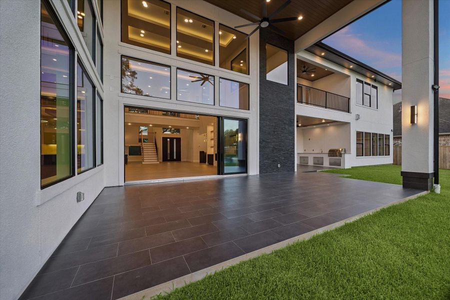 Exterior details and patio area of a home in , Sugar Land (Image 27).