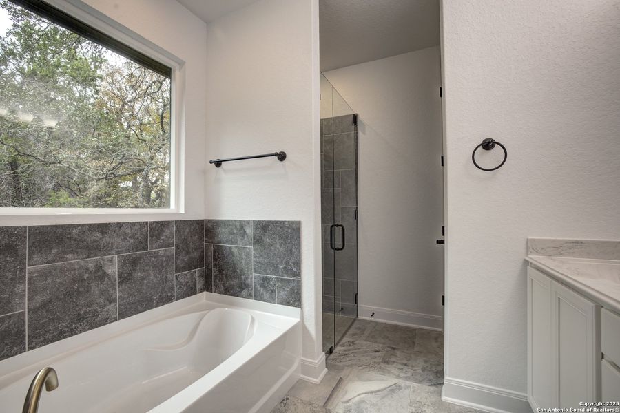 Furnished interior view inside a new home in , Wimberley (Image 14).