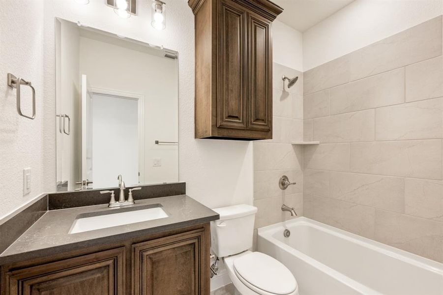 Furnished interior view inside a new home in Country Lakes, Denton (Image 10).