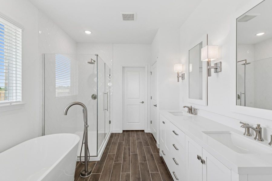 Spa-like primary suite