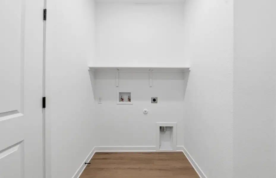 Spacious, unfurnished interior of a new home in Sun City Texas, Georgetown (Image 20). Spacious, unfurnished interior of a new home in Sun City Texas, Georgetown (Image 20).