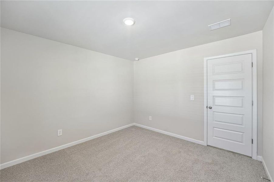 Spacious, unfurnished interior of a new home in Hemingway - Reserve Series, Cumming (Image 22).