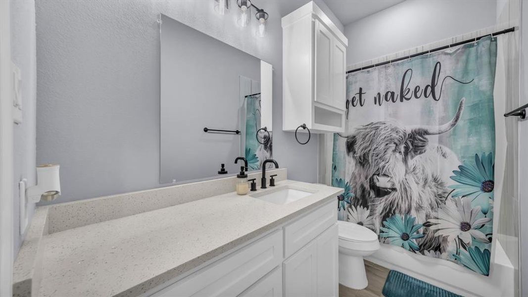 Furnished interior view inside a new home in , Granbury (Image 24).