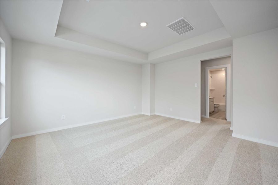Spacious, unfurnished interior of a new home in Bluestem, Brookshire (Image 18). Spacious, unfurnished interior of a new home in Bluestem, Brookshire (Image 18).