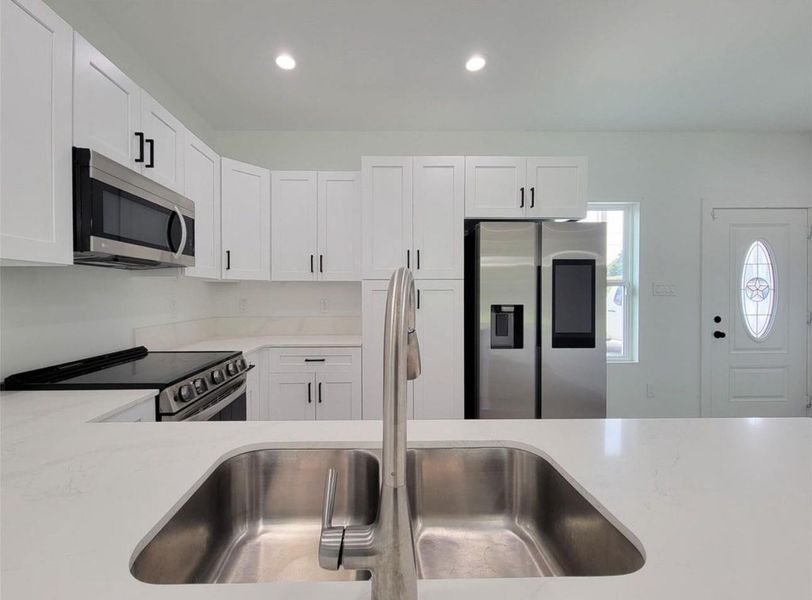 Close-up of interior finishes inside a home in , Houston (Image 17). Close-up of interior finishes inside a home in , Houston (Image 17).