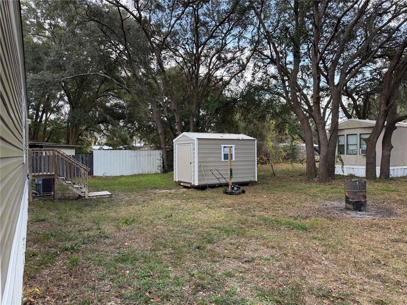 Exterior details and patio area of a home in , Summerfield (Image 19).
