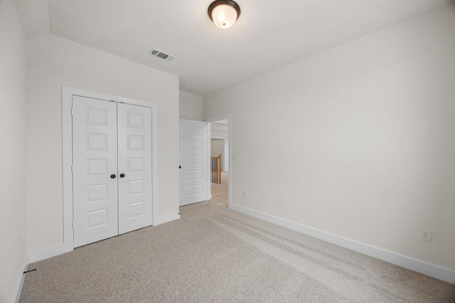 Spacious, unfurnished interior of a new home in Parmer Ranch - 40', Georgetown (Image 24). Spacious, unfurnished interior of a new home in Parmer Ranch - 40', Georgetown (Image 24).