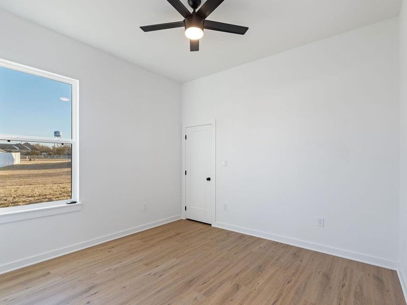 Spacious, unfurnished interior of a new home in , Mount Vernon (Image 19).