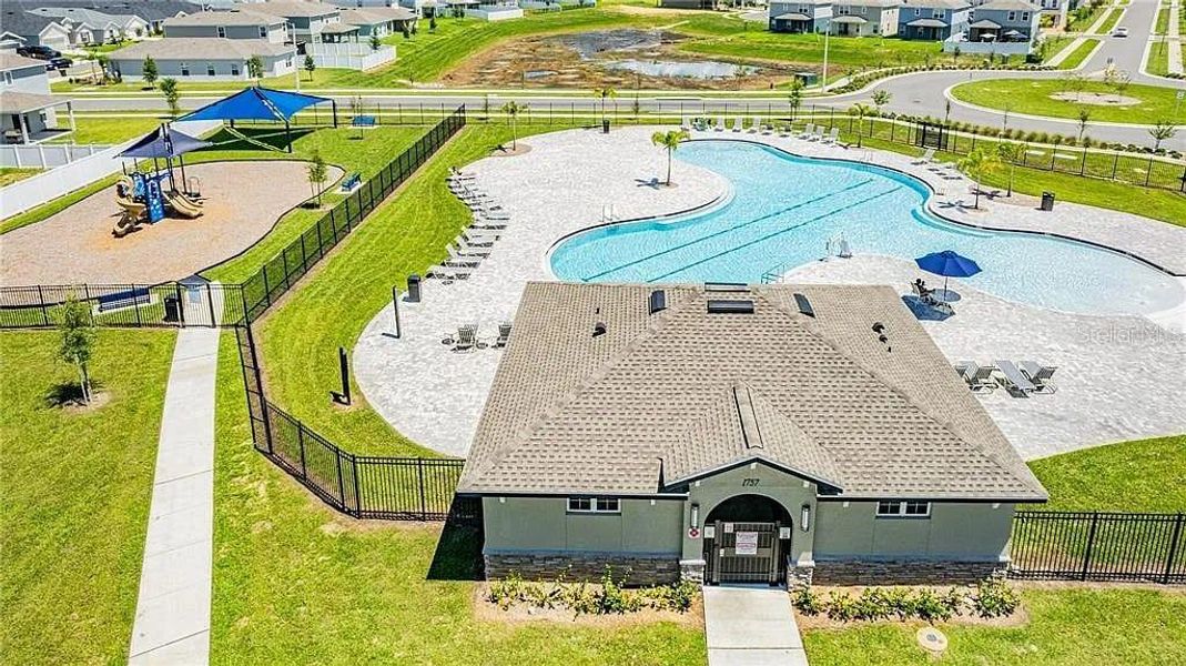 Community amenities in , Davenport (Image 24). Community amenities in , Davenport (Image 24).