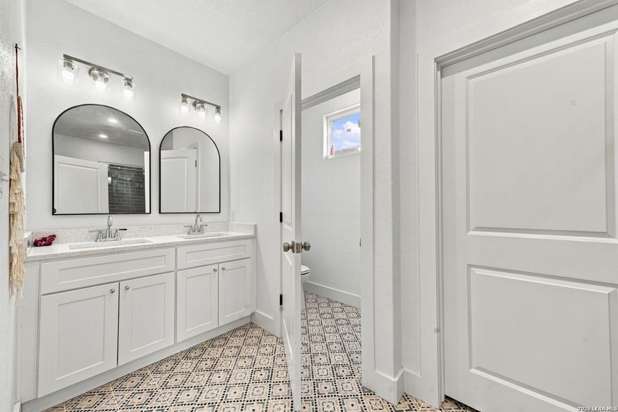 Furnished interior view inside a new home in , San Antonio (Image 10).