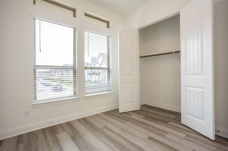Spacious, unfurnished interior of a new home in , McKinney (Image 16).