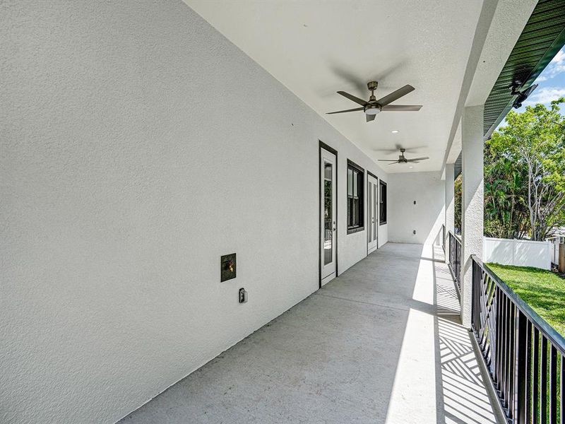 Exterior details and patio area of a home in , Safety Harbor (Image 26).