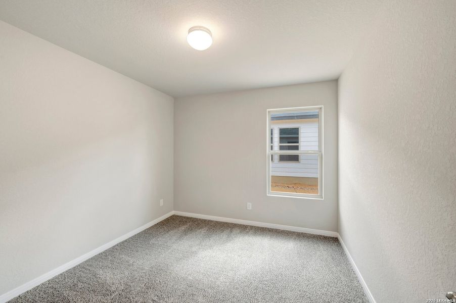 Spacious, unfurnished interior of a new home in Greenspoint Heights, Seguin (Image 29).